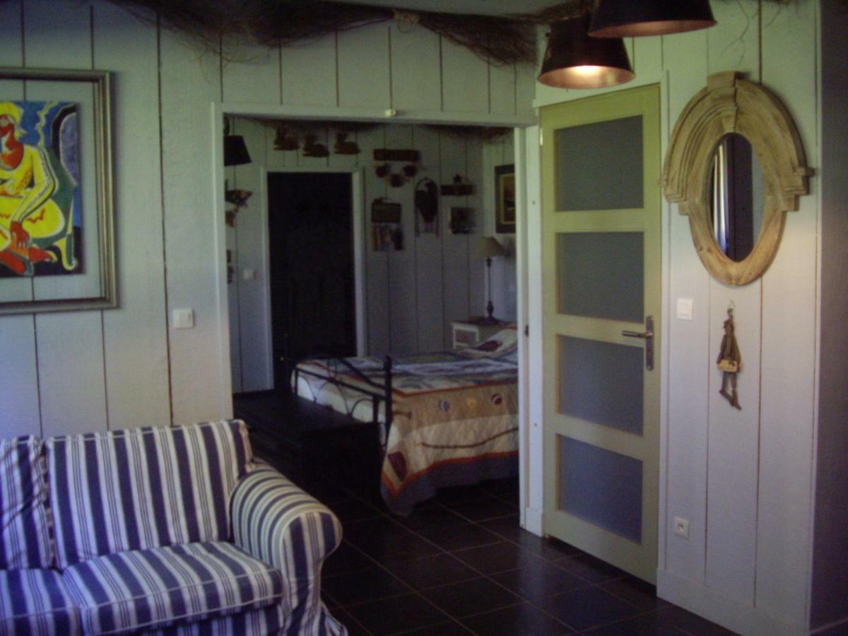Bed and Breakfast La Grange Des Marettes Cleres Экстерьер фото